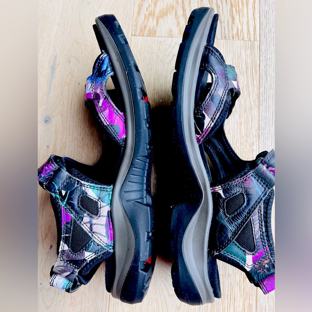 Ecco Yucatán Women’s Sandal Hiking Trail Multicolor Outdoor US:9 UK:40